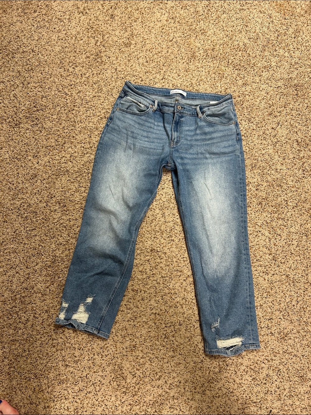 KanCan Light Blue Distressed Cropped Jeans
